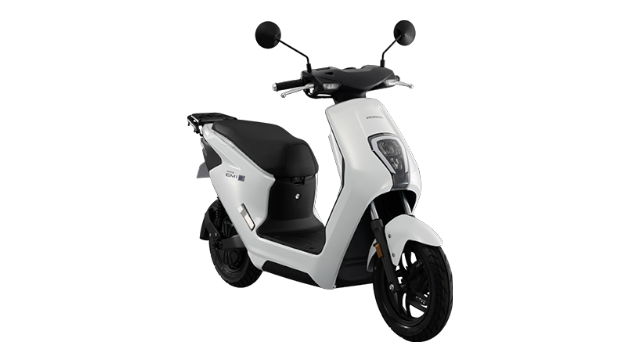 Honda EM1 e EV Pearl Sunbeam White
